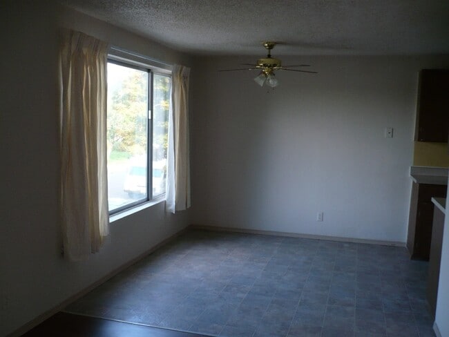 Photo - Large 2 story home in Bethel area.