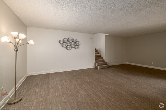 2BR, 2BA - 1,200SF - Dining Room - Atrium Gardens