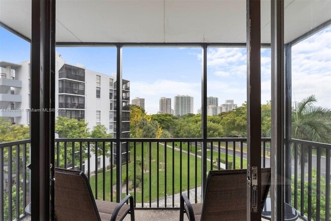 Building Photo - 3401 N Country Club Dr Unit 519 Rental