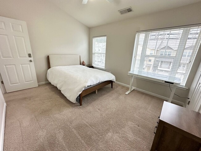 Photo - 1481 Liberty Pkwy NW