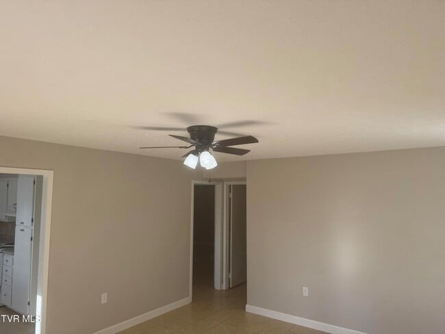 Photo - 1001 Kiser Blvd