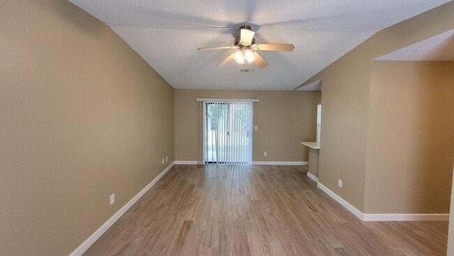 Photo - 2 bedroom 1 bath duplex available for rent!