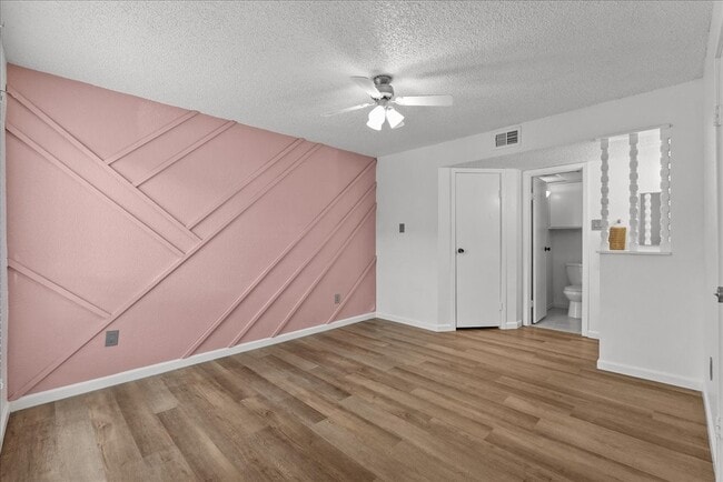 Photo - 1500 Bay Area Blvd Unidad 339