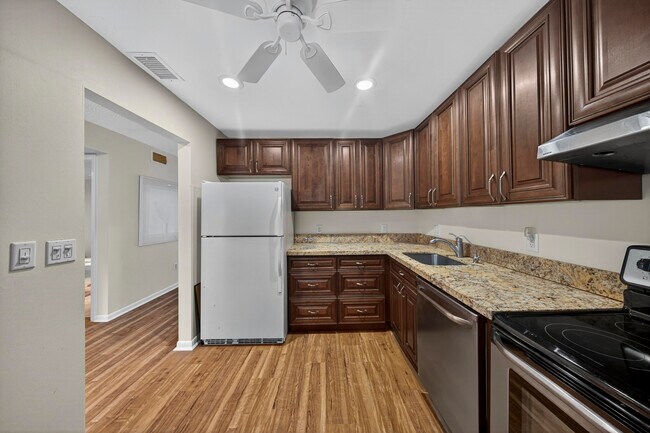 Photo - 9187 Norte Lago Unit 5i