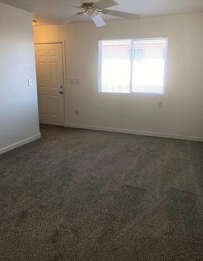 4321 Lashelle Ave Unidad B