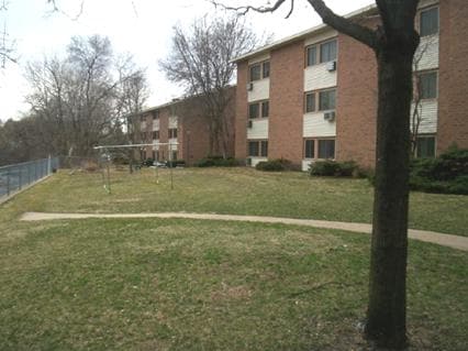 Photo - Romeis Millstream Apartments