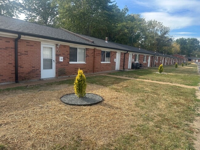 Building Photo - 1574-1574 Leonaire Ct Unit 1536 (office)