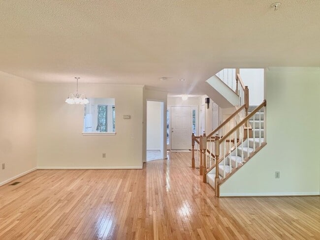 Photo - 2611 Little Vista Terrace