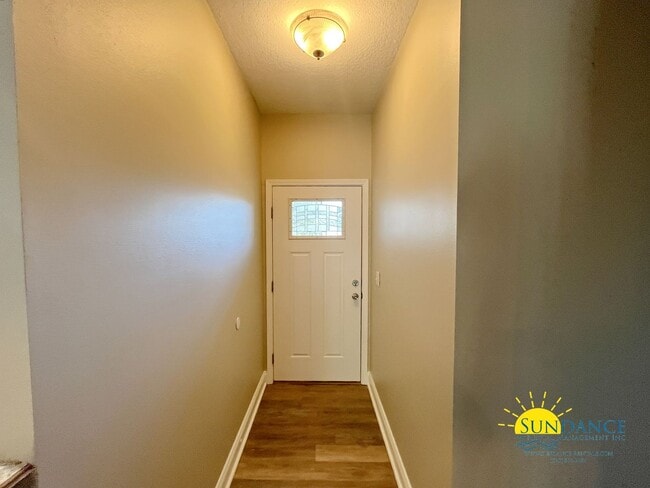 Photo - Beautiful 3 Bedroom Duplex In Defuniak Spr...