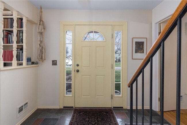 Photo - 95 Parkwood Ave