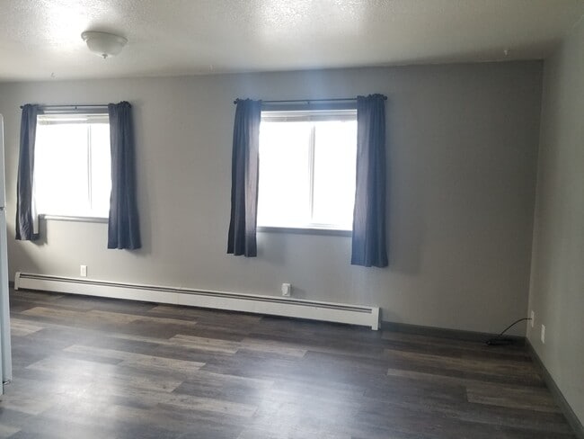 Living Room - 45941 Miller Loop Rd Unit D