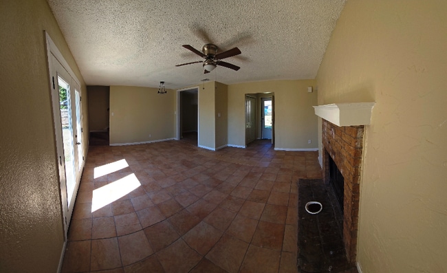 Photo - 3304 Centennial Rd