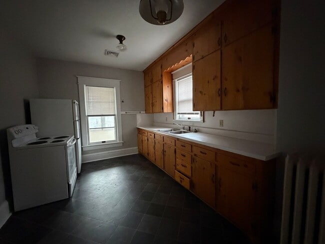 Photo - 2216/2218 Memorial Ave SW Unidad 2218 Memorial Ave SW Upper