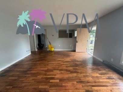 686 Stamp Dr