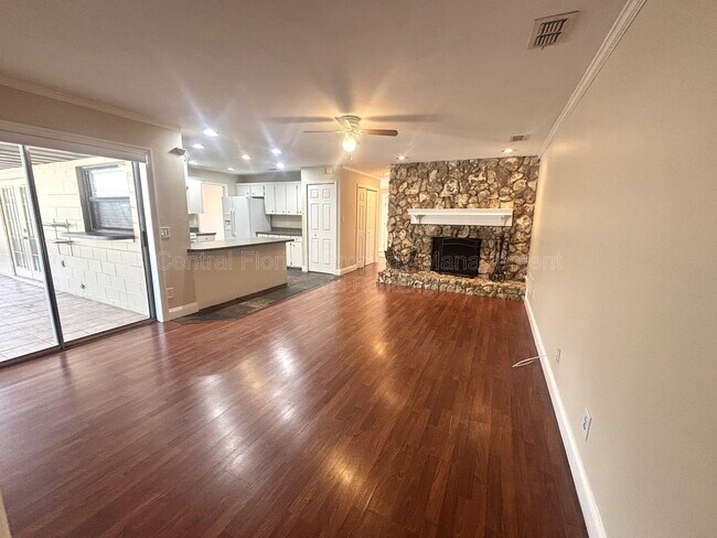 Photo - 1009 Terry Dr