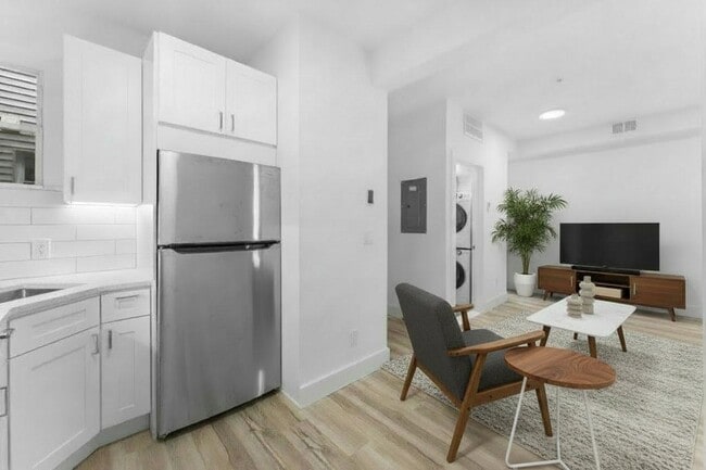 Photo - 2505 Central Ave Unit 3b