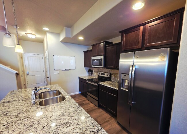 Photo - 2093 Birmingham Loop