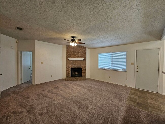 5101 Glennwood Dr
