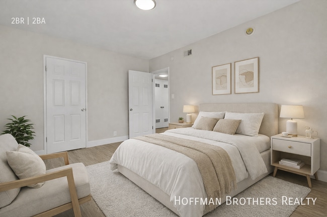 Photo - 5326 Radford Ave Unit 1