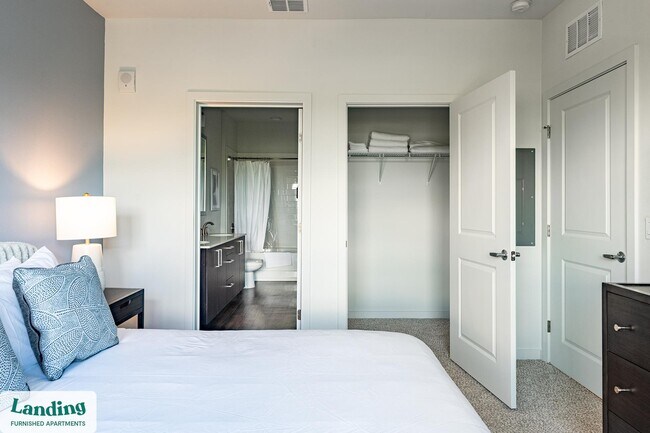 Photo - 1225 Utica Dr Unit 1-414