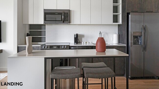 Photo - 632 Howard Rd SE Unidad 630