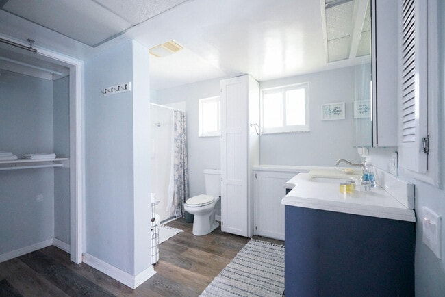 Photo - 1351 Oaklawn Ct