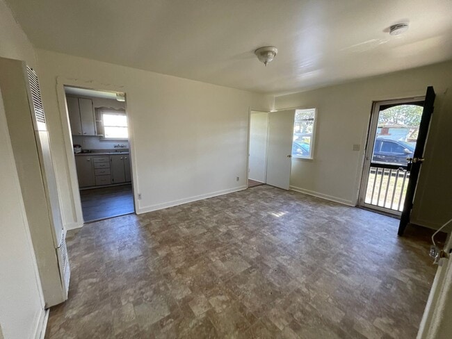 Photo - Cozy One Bedroom Home