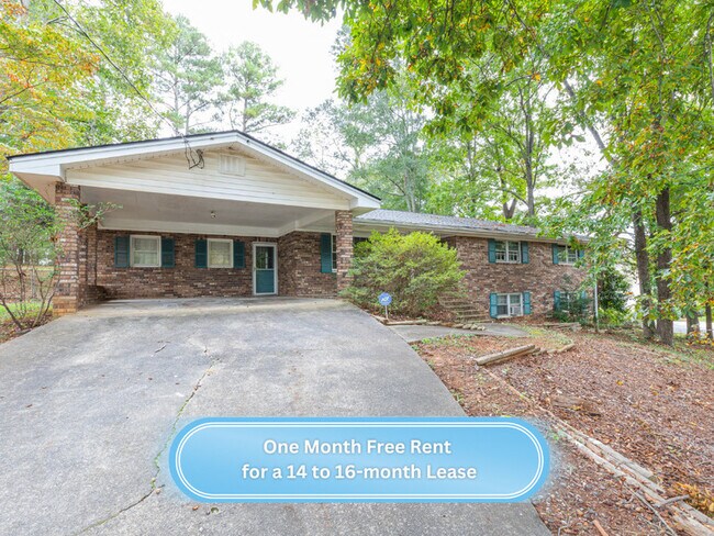 Building Photo - 3908 Bellair Dr