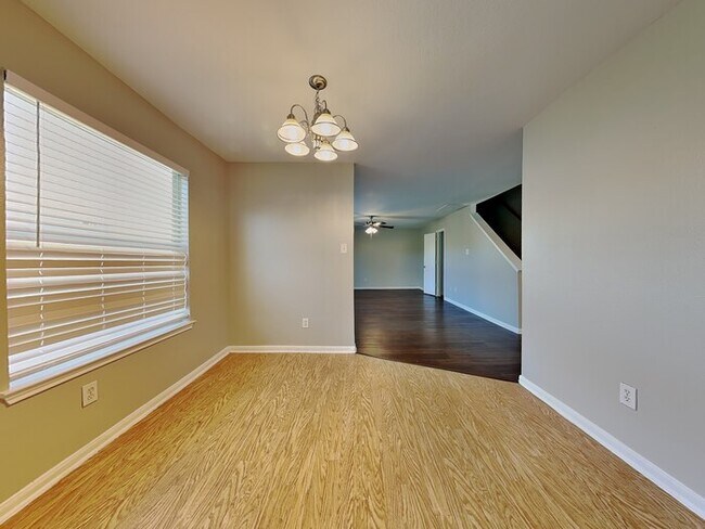 Photo - 10515 Berclair Dr