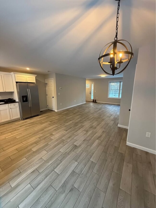 Photo - 86 Reservoir Dr