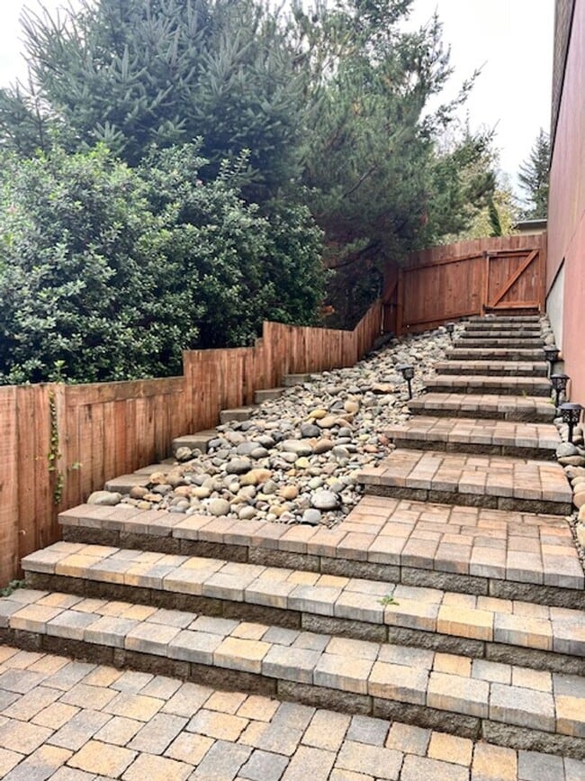 Photo - 2165 Unit 2165