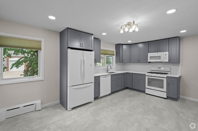 Building Photo - 341 Westervelt Pl Rental