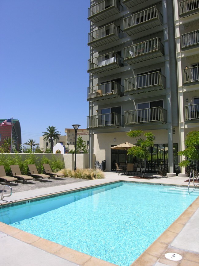 Bayview Tower Apartments For Rent in National City, CA