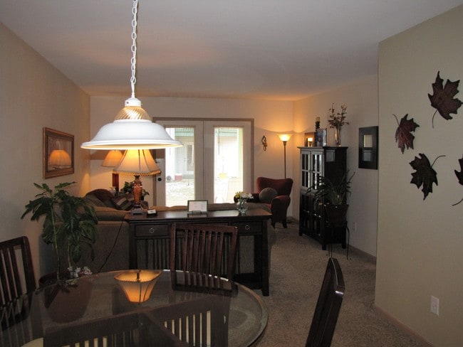 Country View Apartments