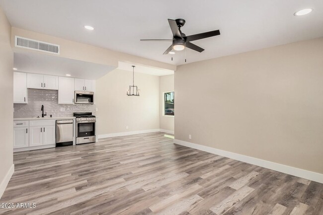Photo - 3331 N 66th Pl Unit 4