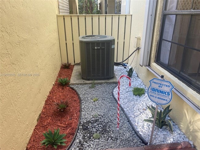 Photo - 8807 SW 130th Pl Unit 102