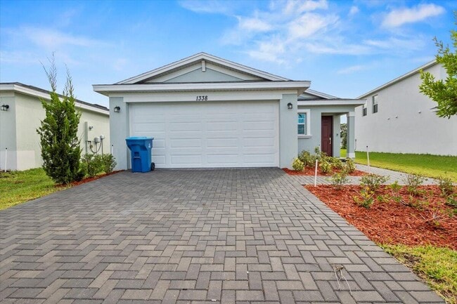 Photo - 1338 Colebrook Cir SW