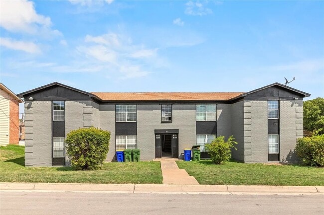 Photo - 1625 Mary K Ln Unidad 1627