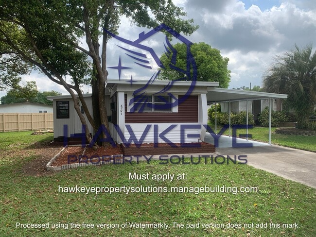 Photo - 530 Skyline Dr E