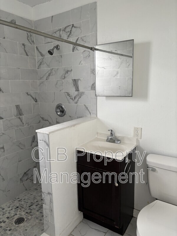 Photo - 5018 S Ridgewood Ave Unit Apt 1