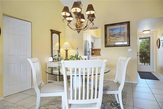 Photo - 4613 SE 5th Ave Unit 203