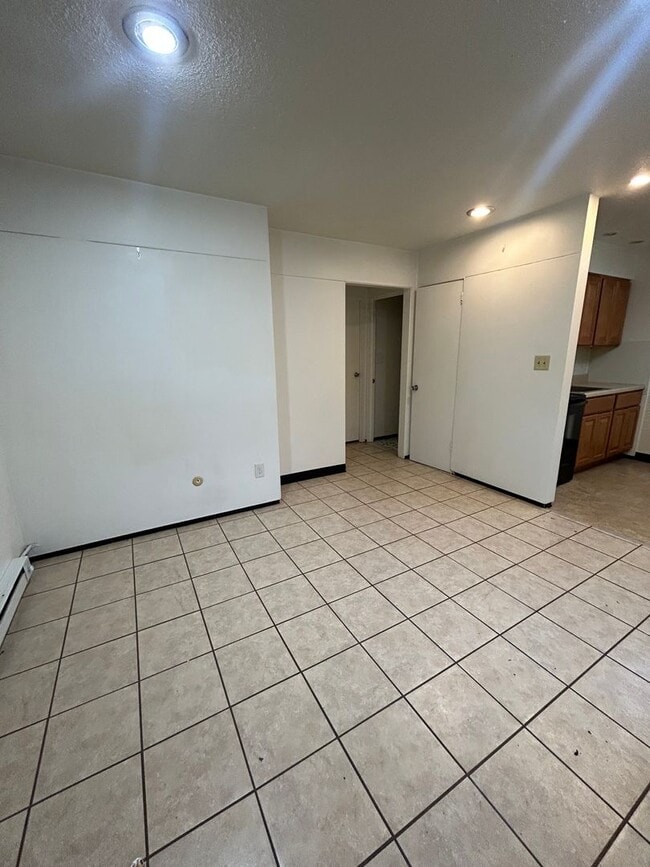 Photo - 1 Bedroom, 1 Bathroom Apartment