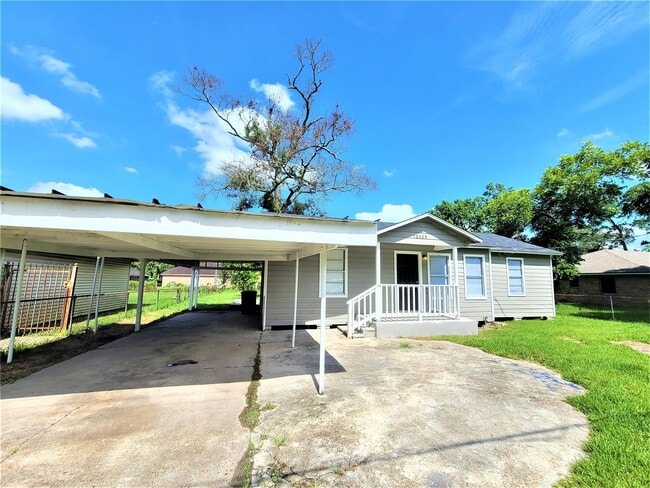 Building Photo - 10329 Wicklowe St