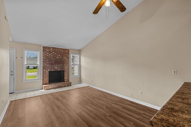 Photo - 2 Bedroom, 2 Bathroom Home