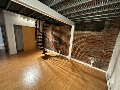 Photo - 254 Friend St Unit 1