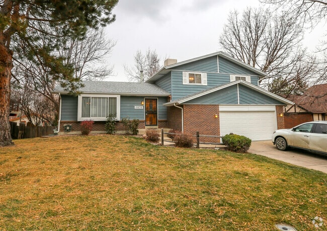 Building Photo - 10839 W 65th Pl Rental