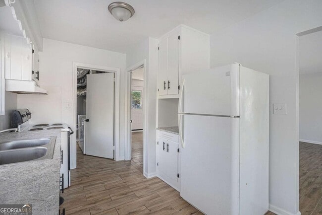 Photo - 5293 W Mountain St