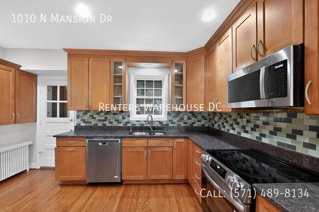 Photo - 1010 N Mansion Dr