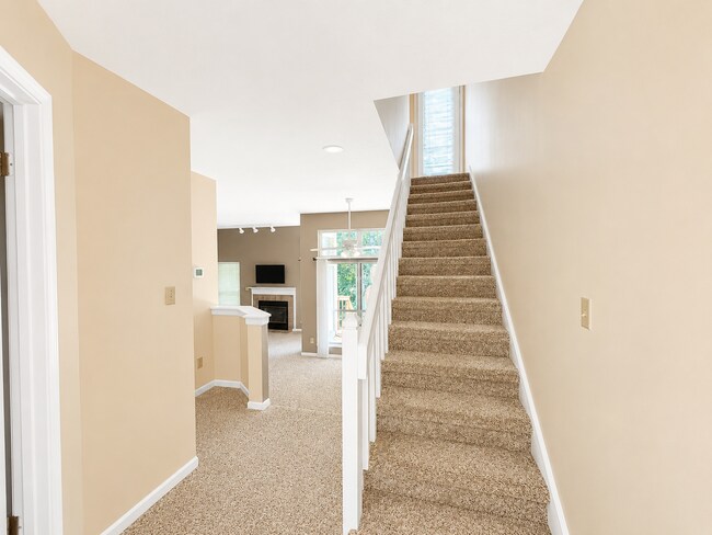 Photo - 1894 E Bay Pointe Dr Unit Bay Pointe 12