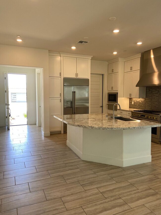 Photo - Cool Pool! 5Bdrm, 4.5 bath in gated community El Dorado Hills